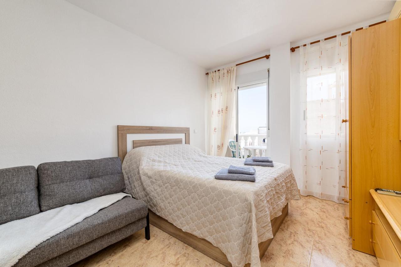 Studio Caballero De Rodas Torrevieja Exteriör bild