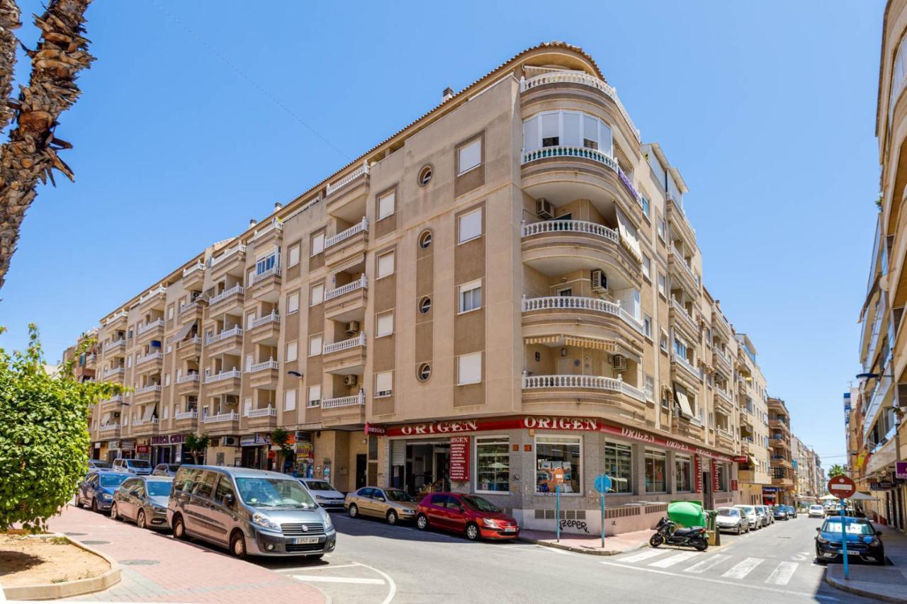 Studio Caballero De Rodas Torrevieja Exteriör bild